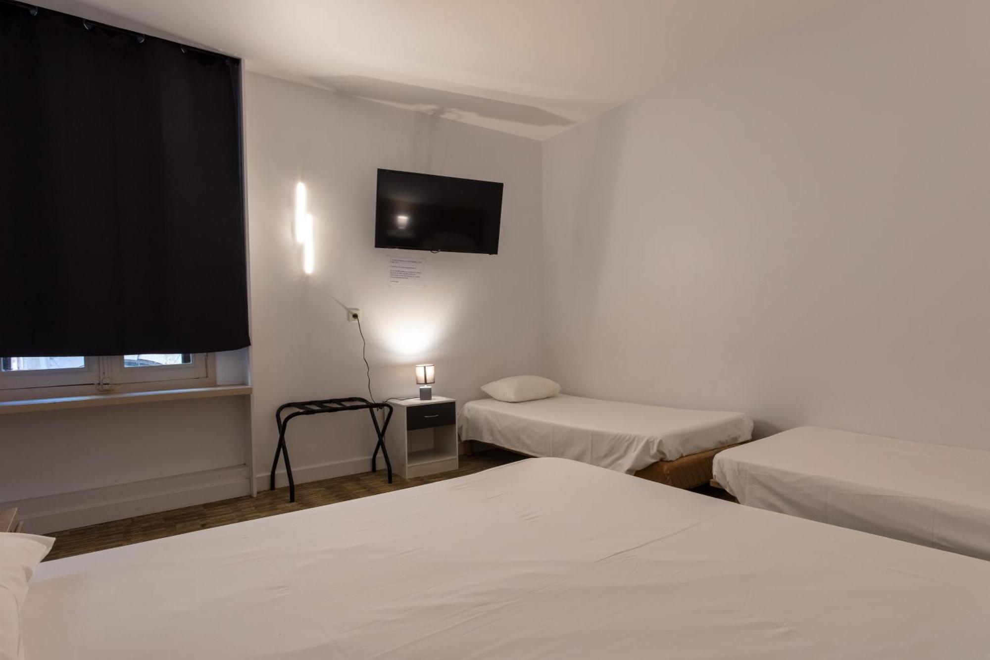 Hotel Du Clocher Роде Экстерьер фото